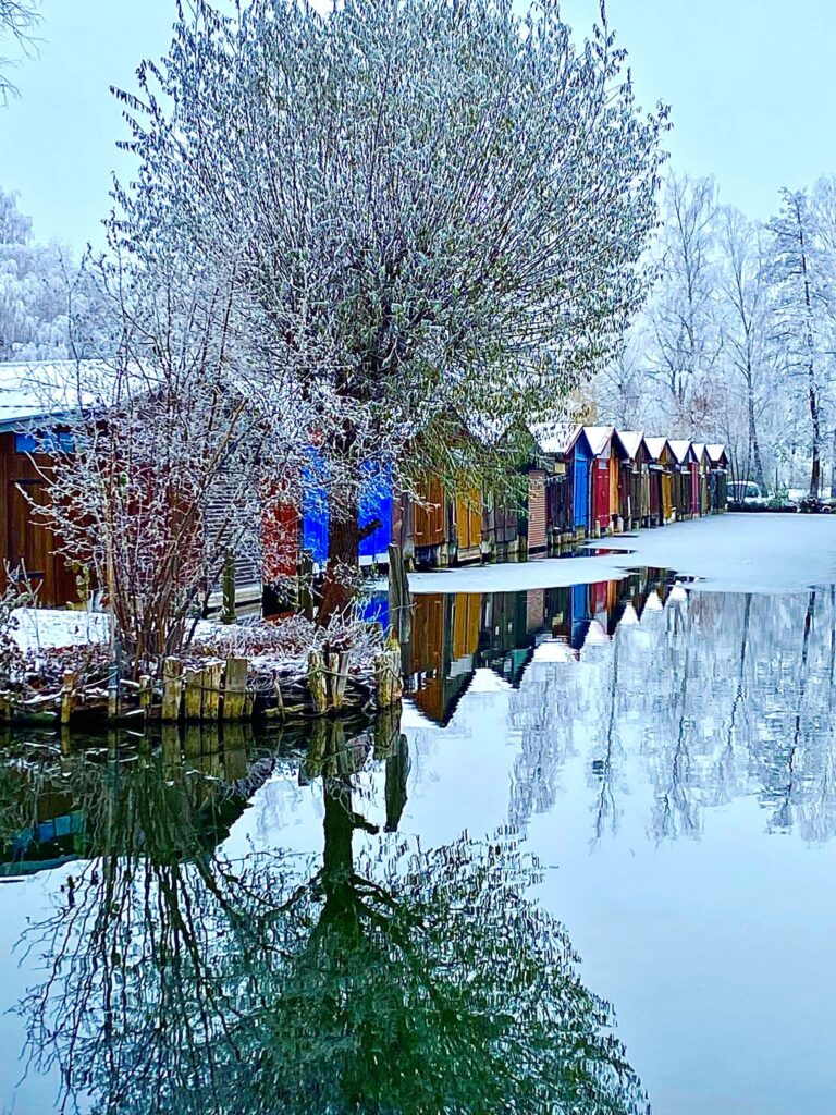 Dieses Bild hat ein leeres Alt-Attribut. Der Dateiname ist bild-Martha-768x1024.jpg